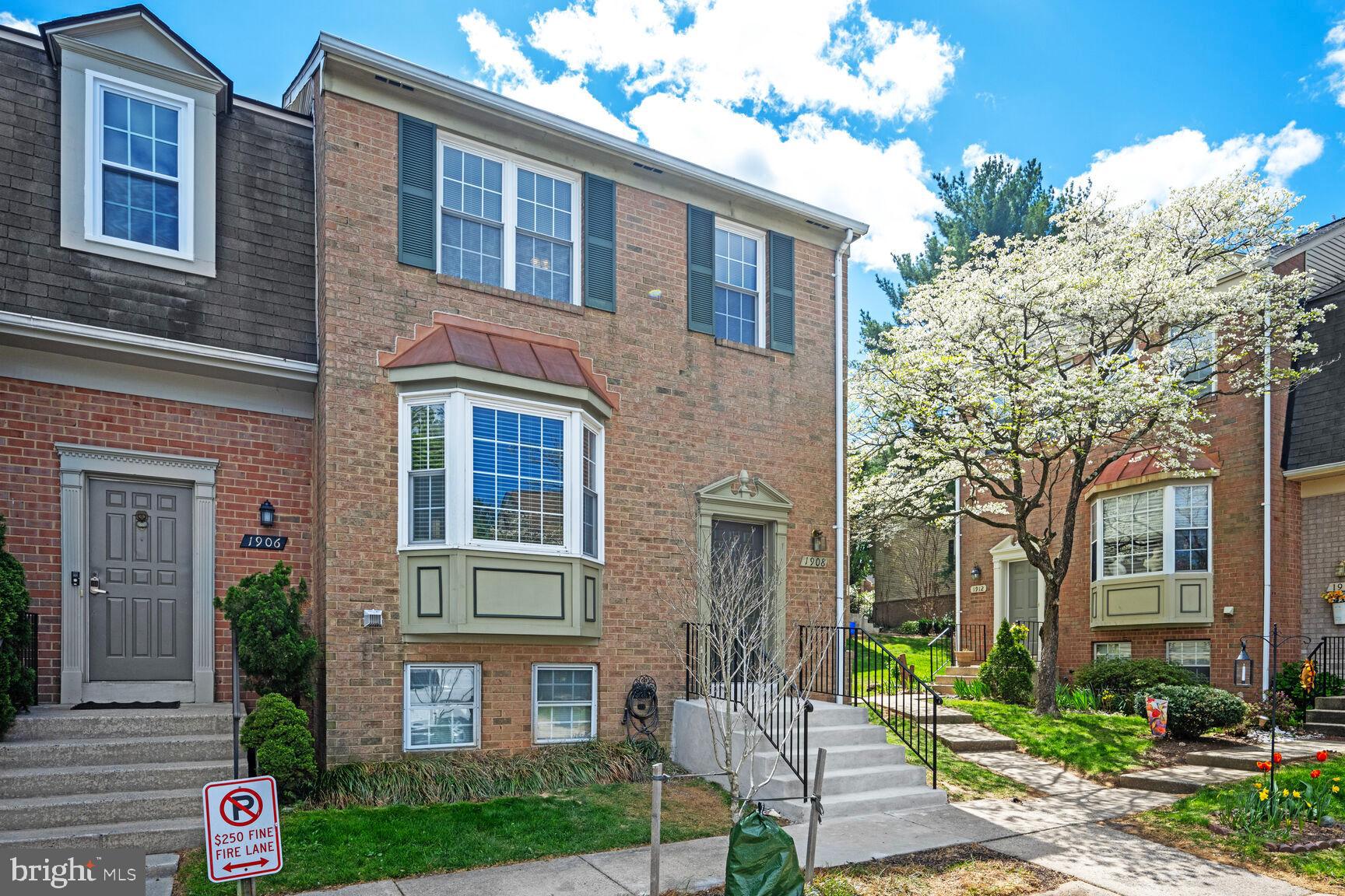 1908 Brightleaf Court Silver Spring, MD 20902 - Photo 2 of 26 Gallery Image 2