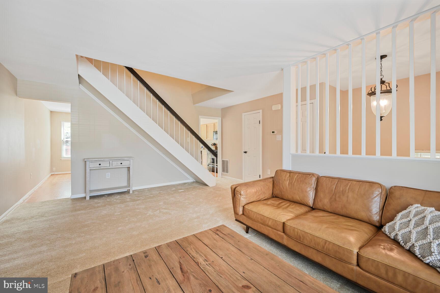 1908 Brightleaf Court Silver Spring, MD 20902 - Photo 5 of 26 Gallery Image 5