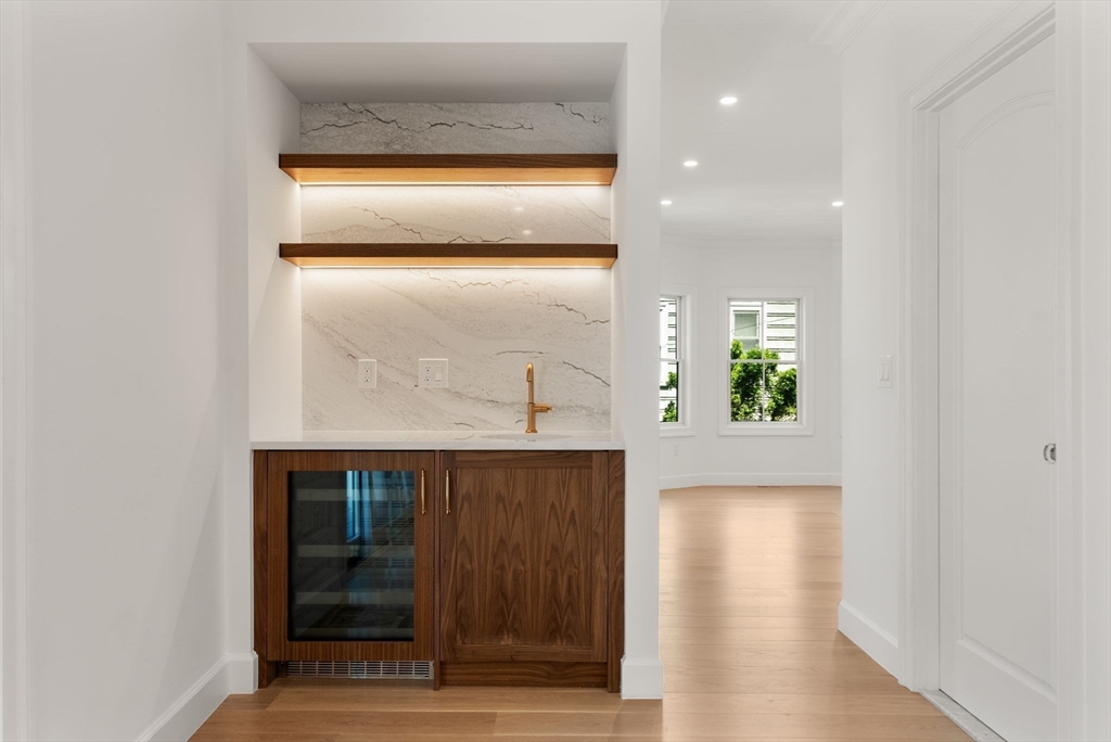 18 Naples Road Brookline, MA 02446 - Photo 13 of 40
