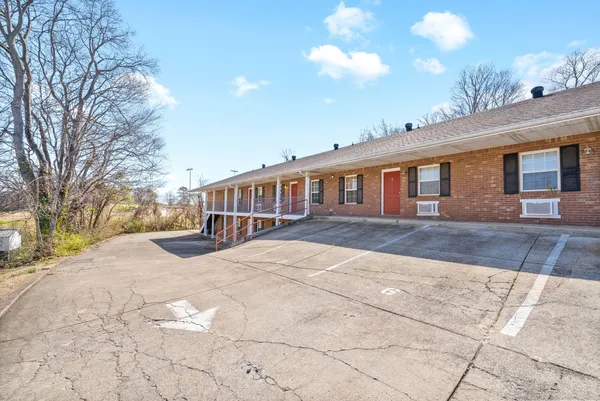 $825 | 765 Robb Avenue, Unit 4, Clarksville, TN 37040
