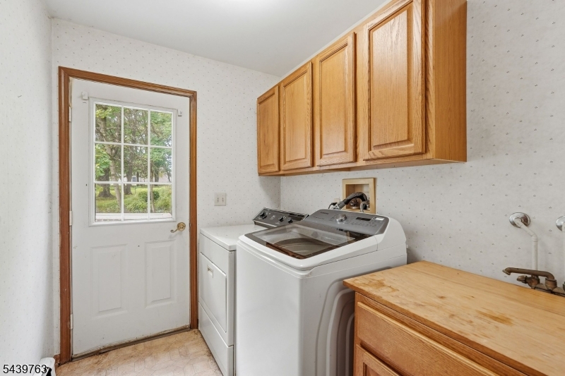 12 Railsedge Road Hillsborough, NJ 08844 - Photo 15 of 34