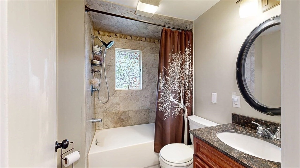50 Rolling Ridge Road Holden, MA 01520 - Photo 25 of 42