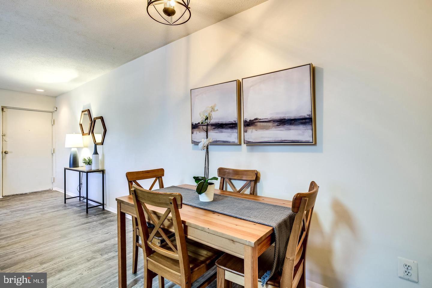 11902 D Tarragon Road, Unit D Reisterstown, MD 21136 - Photo 5 of 27 diningroom
