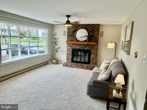 $409,000 | 1329 Meadow Lane, Perkasie, PA 18944