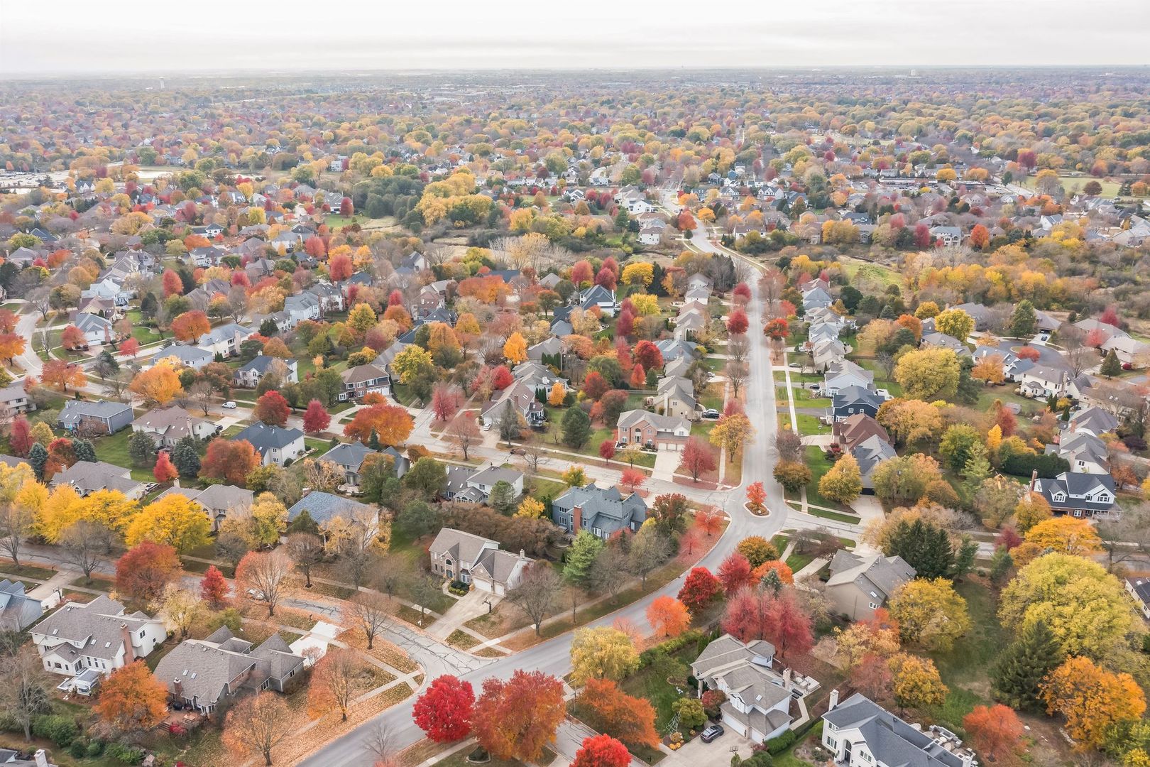 2604 Wendy Road Naperville, IL 60565 - Photo 54 of 62 an aerial view of multiple house