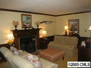 401 Ashworth Road Charlotte, NC 28211 - Photo 3 of 8 Gallery Image 3