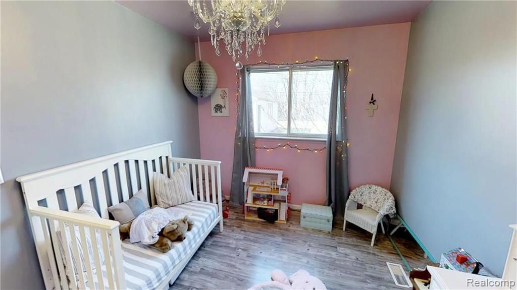 3725 Kent Road Royal Oak, MI 48073 - Photo 13 of 16 Gallery Image 13