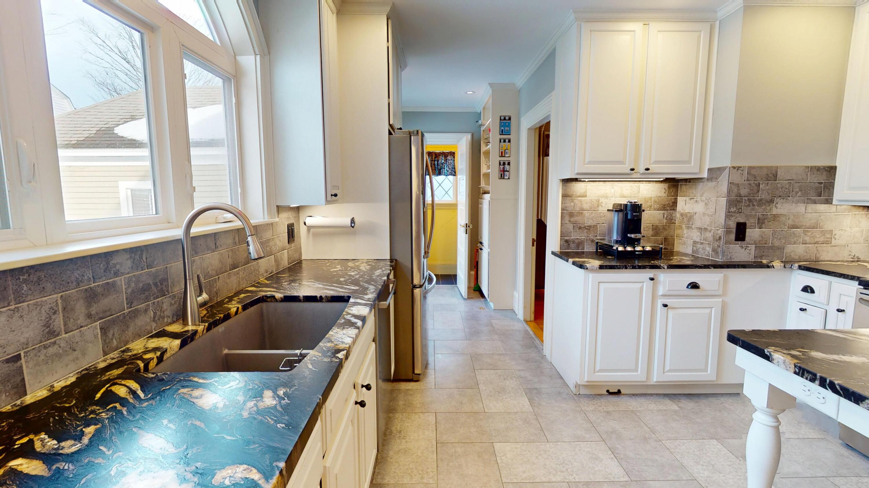28 Congress Street Bangor, ME 04401 - Photo 12 of 44 11