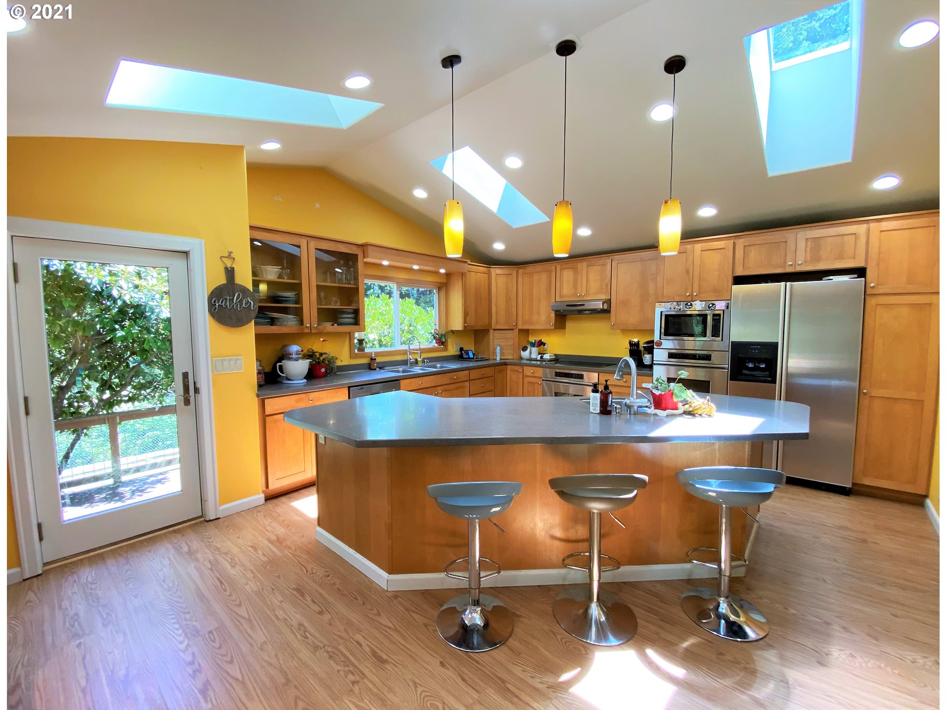 Gallery Image 4