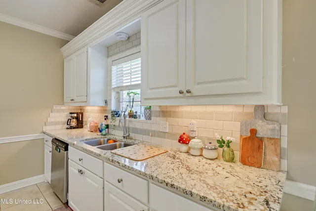 $310,000 | 705 Prominence Drive, Flowood, MS 39232