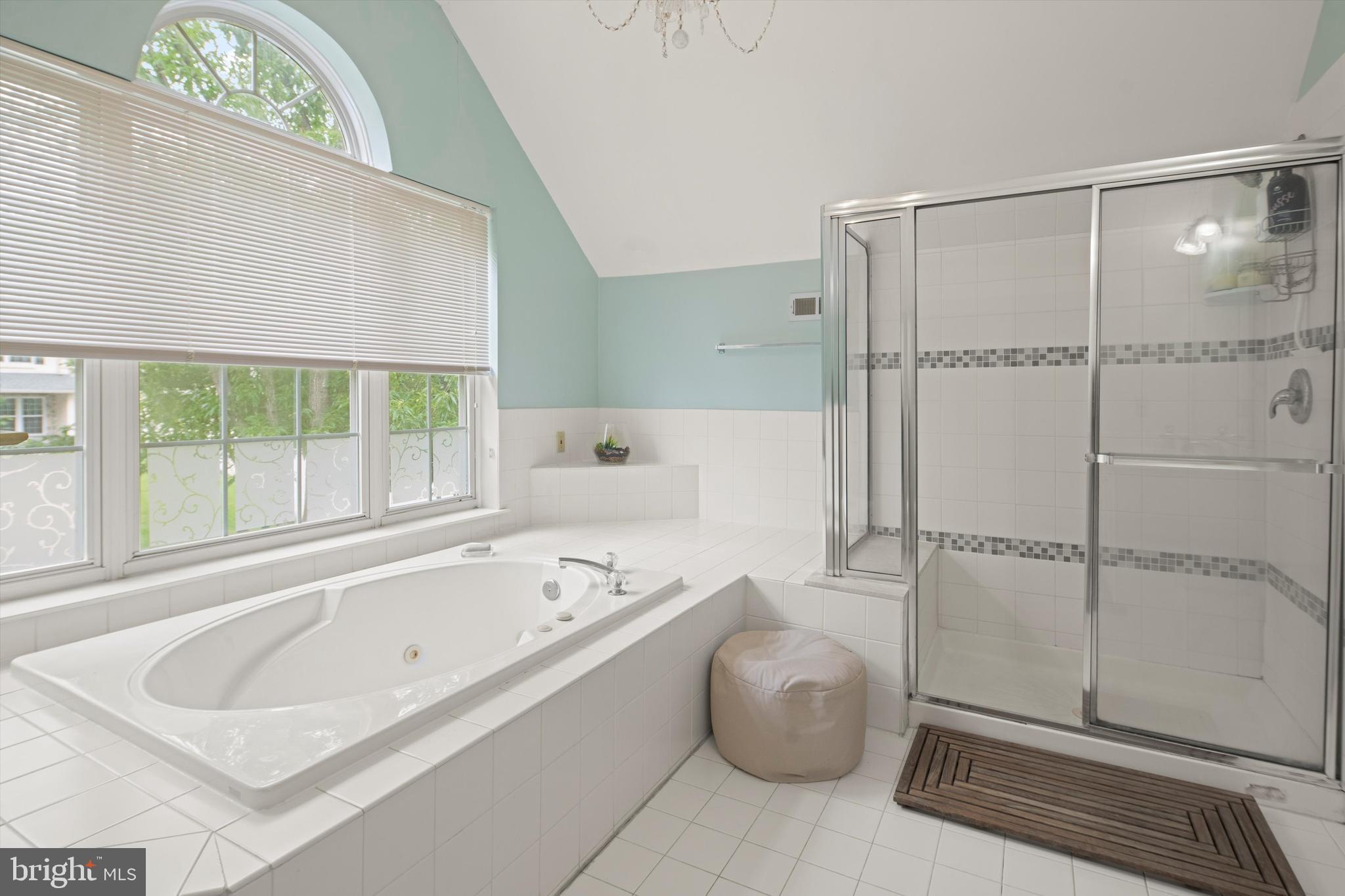 1149 Brian's Way Wayne, PA 19087 - Photo 23 of 37 a bathroom with a tub and a window