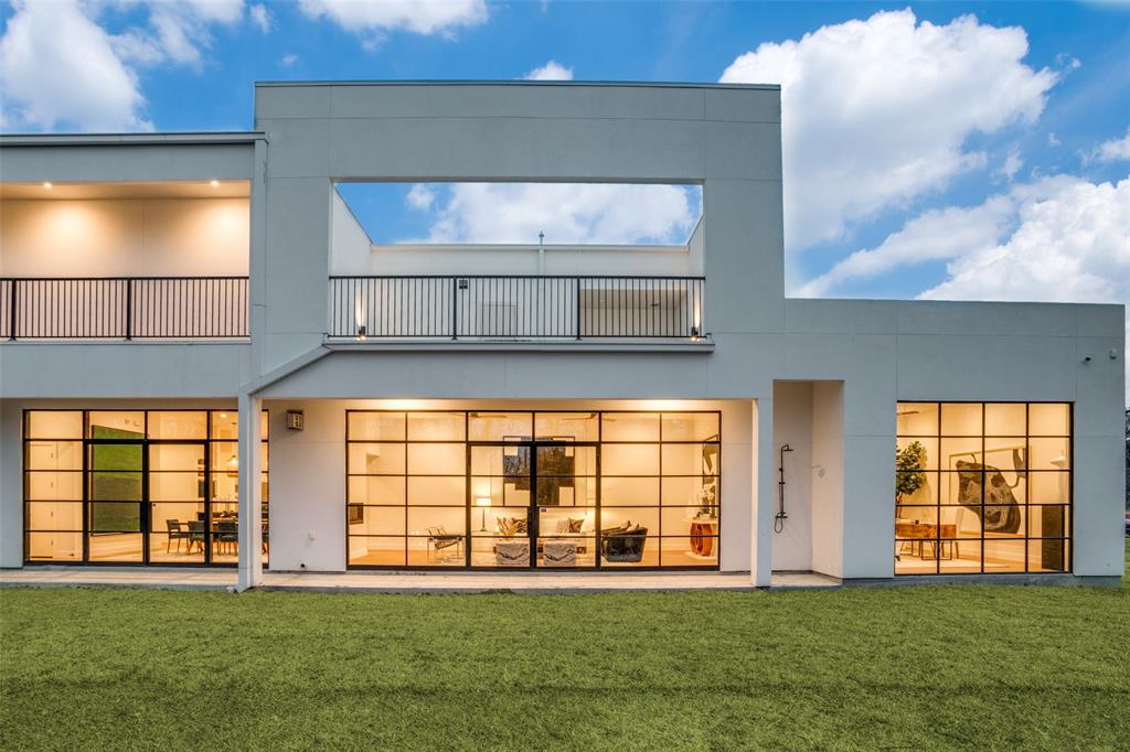 823 West Danieldale Road Duncanville, TX 75137 - Photo 28 of 36 a large building with a big yard and windows