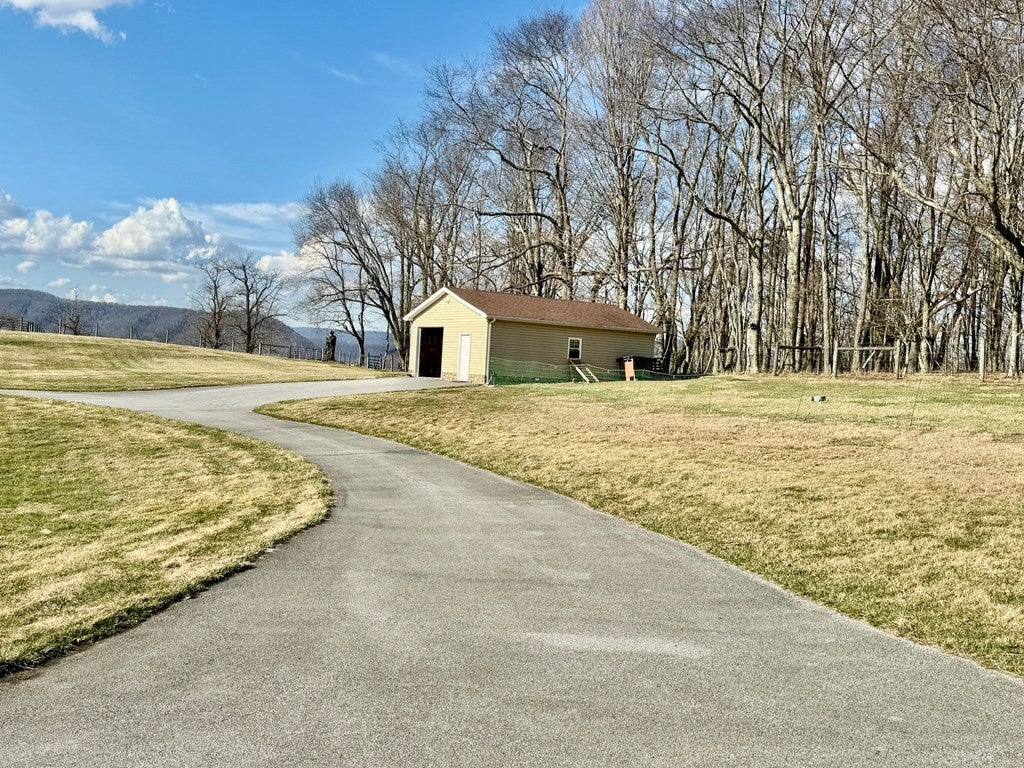 475 Greever Ridge Road Tazewell, VA 24651 - Photo 18 of 54 Gallery Image 18