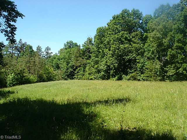 Land/Lot. along boundary to lake