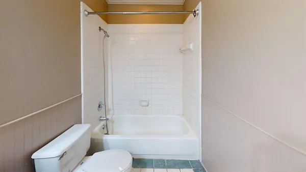 $2,450 | 6812 Bolivar Court, Plano, TX 75023