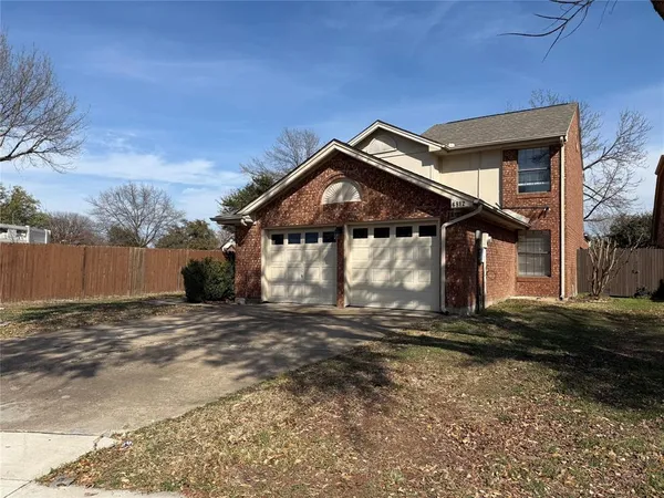 $2,450 | 6812 Bolivar Court, Plano, TX 75023