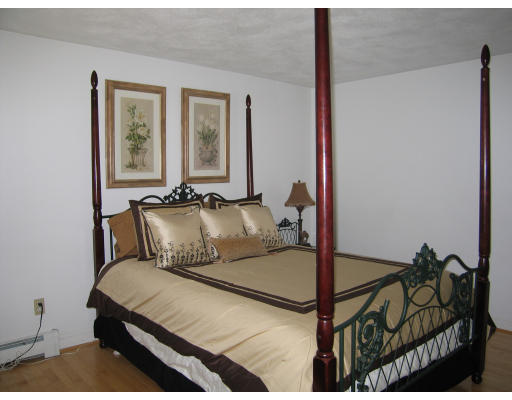 55 Pasture Road Reading, MA 01867 - Photo 11 of 14 Gallery Image 11
