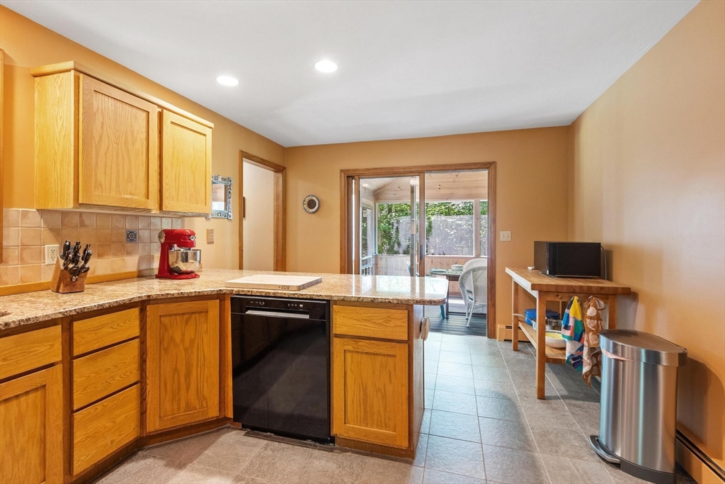 36 Country Lane Princeton, MA 01541 - Photo 10 of 42
