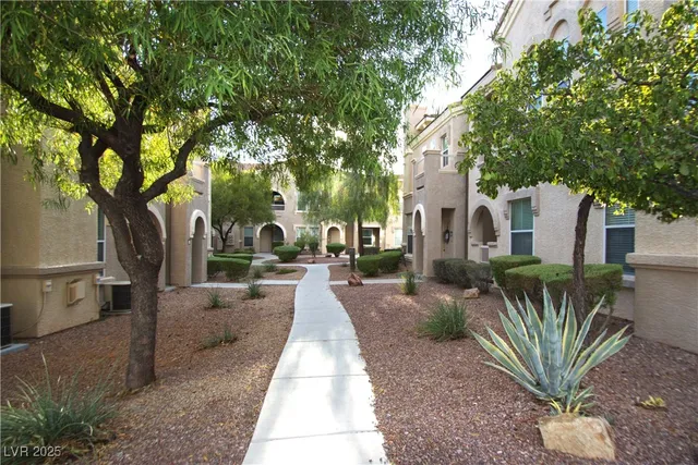 $1,450 | 10550 West Alexander Road, Unit 1152, Las Vegas, NV 89129