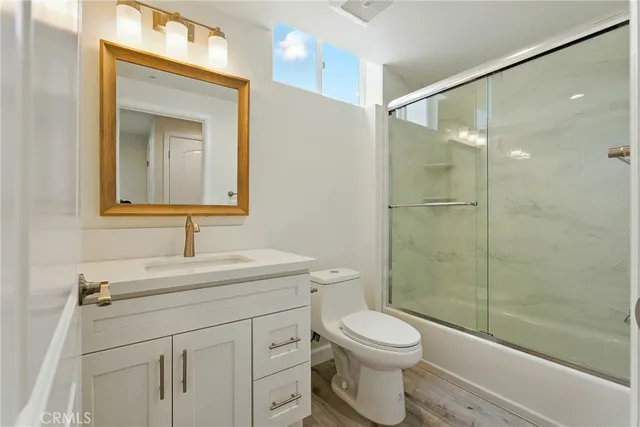 $3,200 | 11302 Morrison Street, Unit 302, North Hollywood, CA 91601