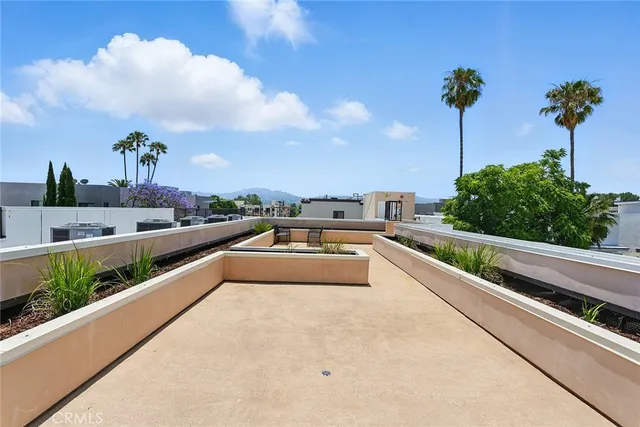 $3,200 | 11302 Morrison Street, Unit 302, North Hollywood, CA 91601