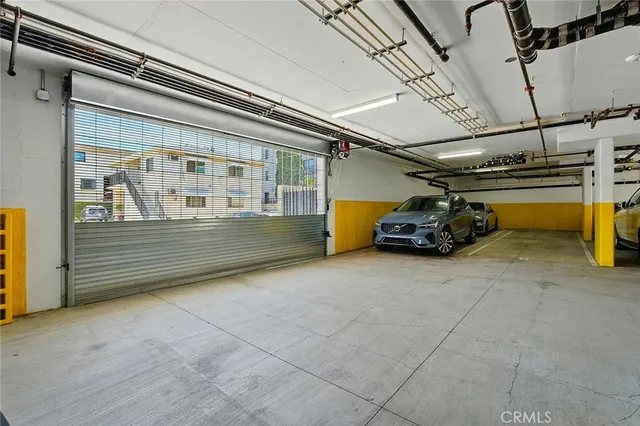 $3,200 | 11302 Morrison Street, Unit 302, North Hollywood, CA 91601