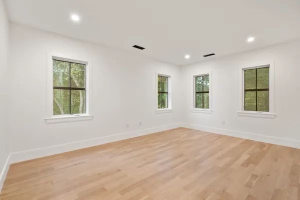 $2,799,000 | 365 Worcester Street, Wellesley, MA 02481