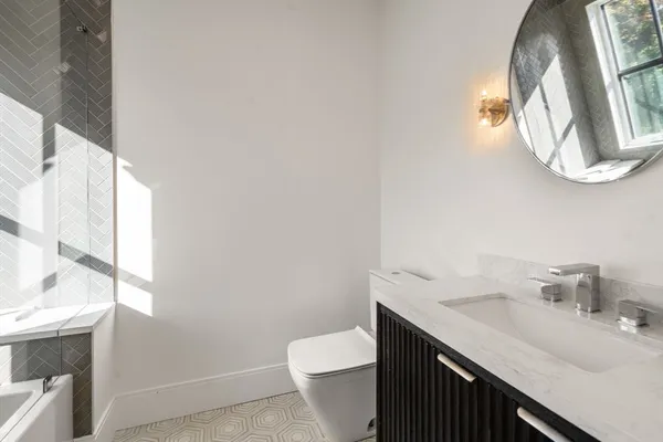 $2,799,000 | 365 Worcester Street, Wellesley, MA 02481