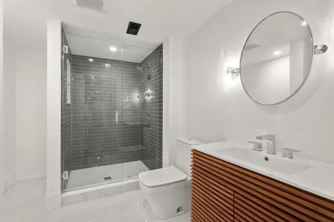 $2,799,000 | 365 Worcester Street, Wellesley, MA 02481