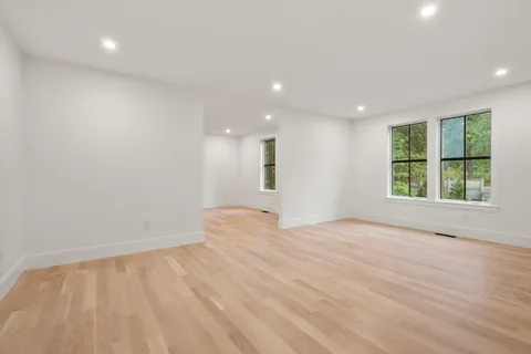 $2,799,000 | 365 Worcester Street, Wellesley, MA 02481