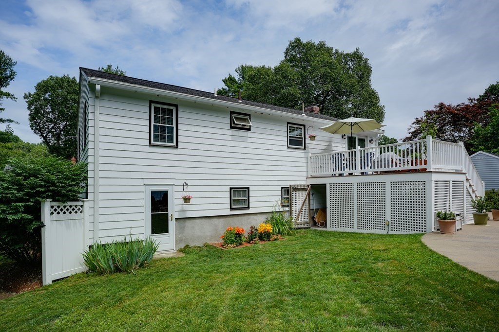 2 Town Line Road Burlington, MA 01803 - Photo 13 of 39