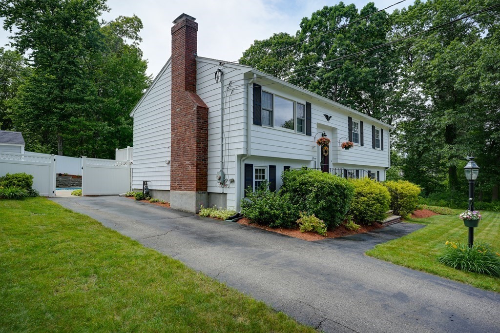 2 Town Line Road Burlington, MA 01803 - Photo 36 of 39