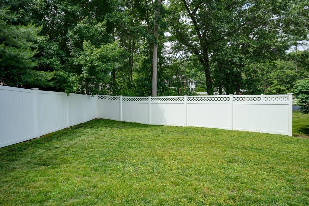 2 Town Line Road Burlington, MA 01803 - Photo 6 of 39