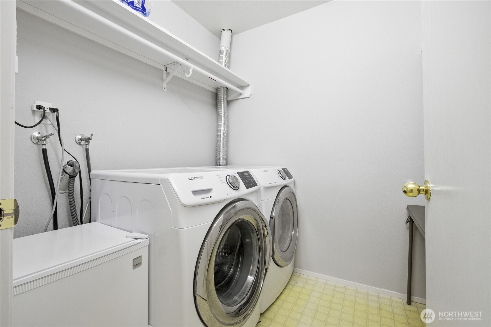 7250 Old Redmond Road, Unit E119 Redmond, WA 98052 - Photo 30 of 34