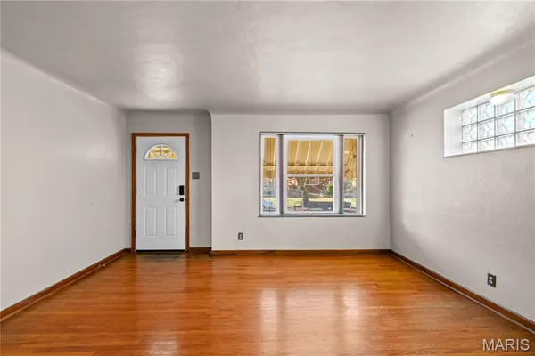 $324,900 | 5477 Loughborough Avenue, St. Louis, MO 63109