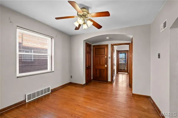 $324,900 | 5477 Loughborough Avenue, St. Louis, MO 63109