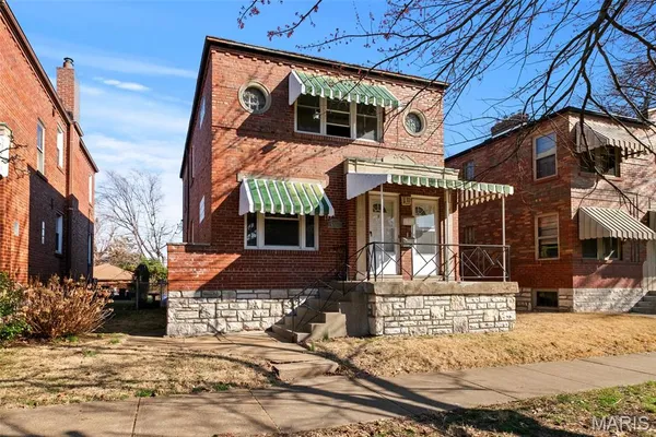 $324,900 | 5477 Loughborough Avenue, St. Louis, MO 63109