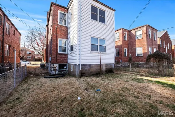 $324,900 | 5477 Loughborough Avenue, St. Louis, MO 63109