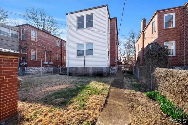$324,900 | 5477 Loughborough Avenue, St. Louis, MO 63109