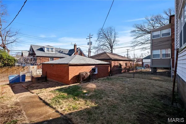 $324,900 | 5477 Loughborough Avenue, St. Louis, MO 63109