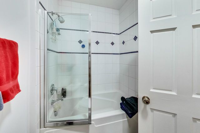 416 Wisner Street Park Ridge, IL 60068 - Photo 24 of 49 a bathroom with a shower