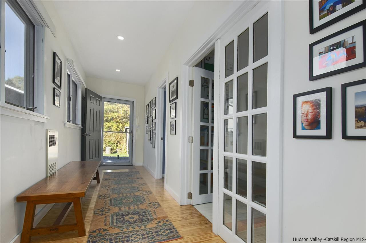 94-96 Tillson Lake Road Wallkill, NY 12589 - Photo 5 of 34 a view of entryway with livingroom