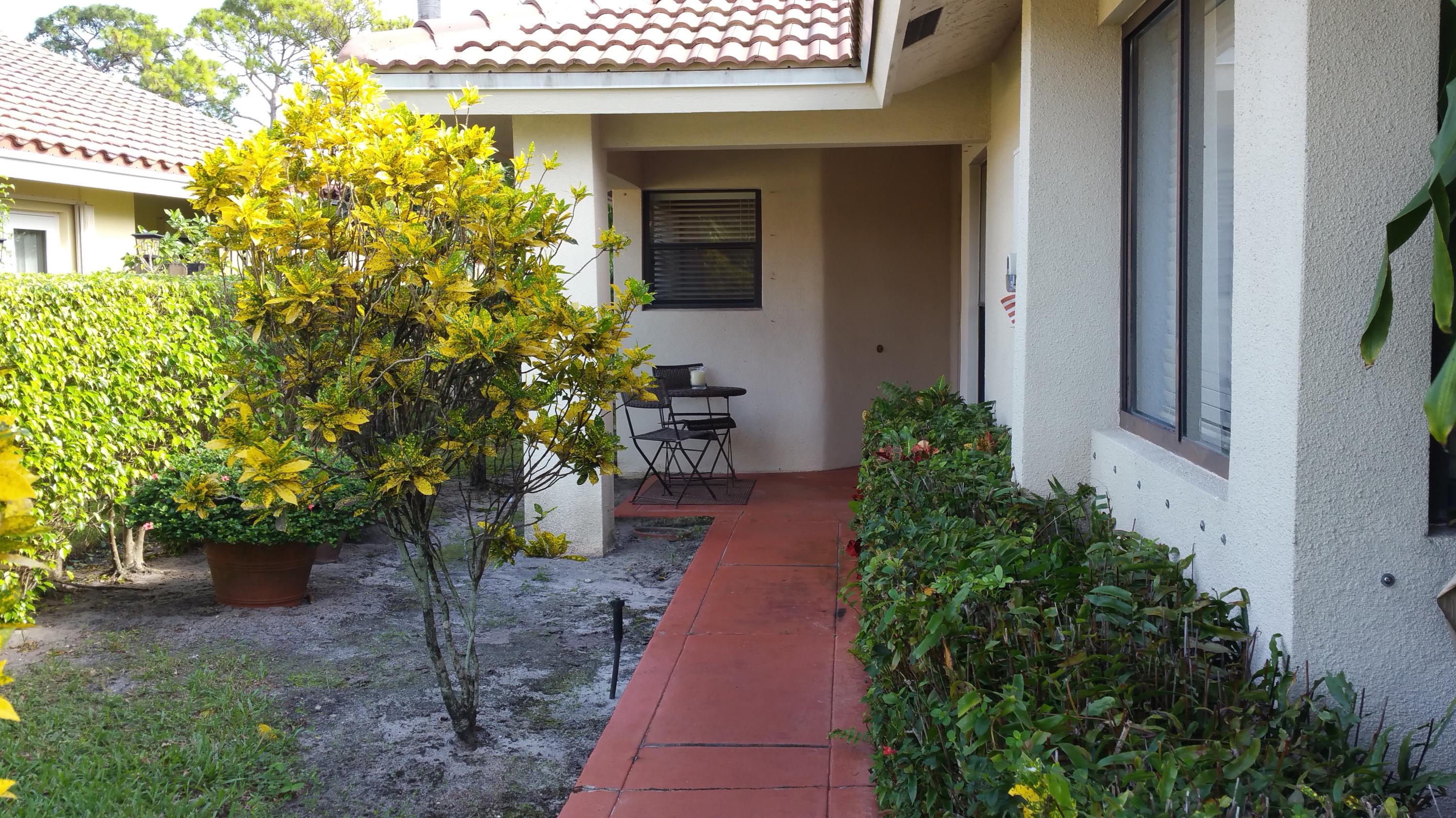 6350 Sweet Maple Lane Boca Raton, FL 33433 - Photo 6 of 76 6350 Sweet Maple Ln Boca 33433 (7)