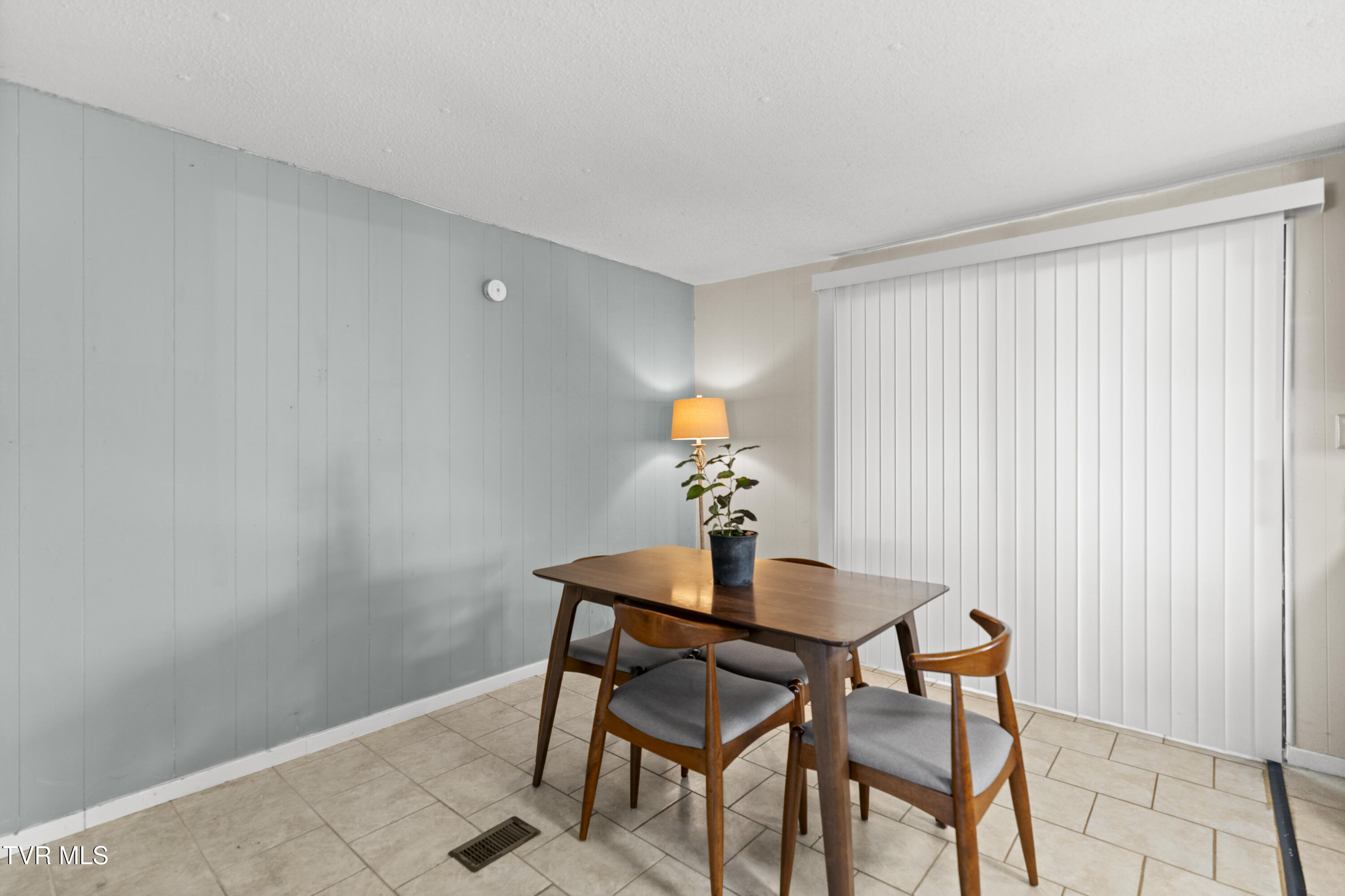 1193 Shadden Road Gray, TN 37615 - Photo 13 of 24 DSC00146