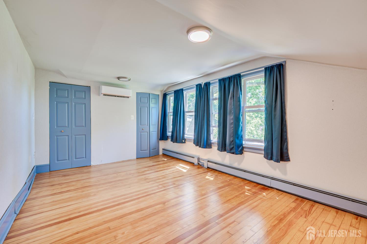 10 Jeff Street Edison, NJ 08837 - Photo 26 of 32