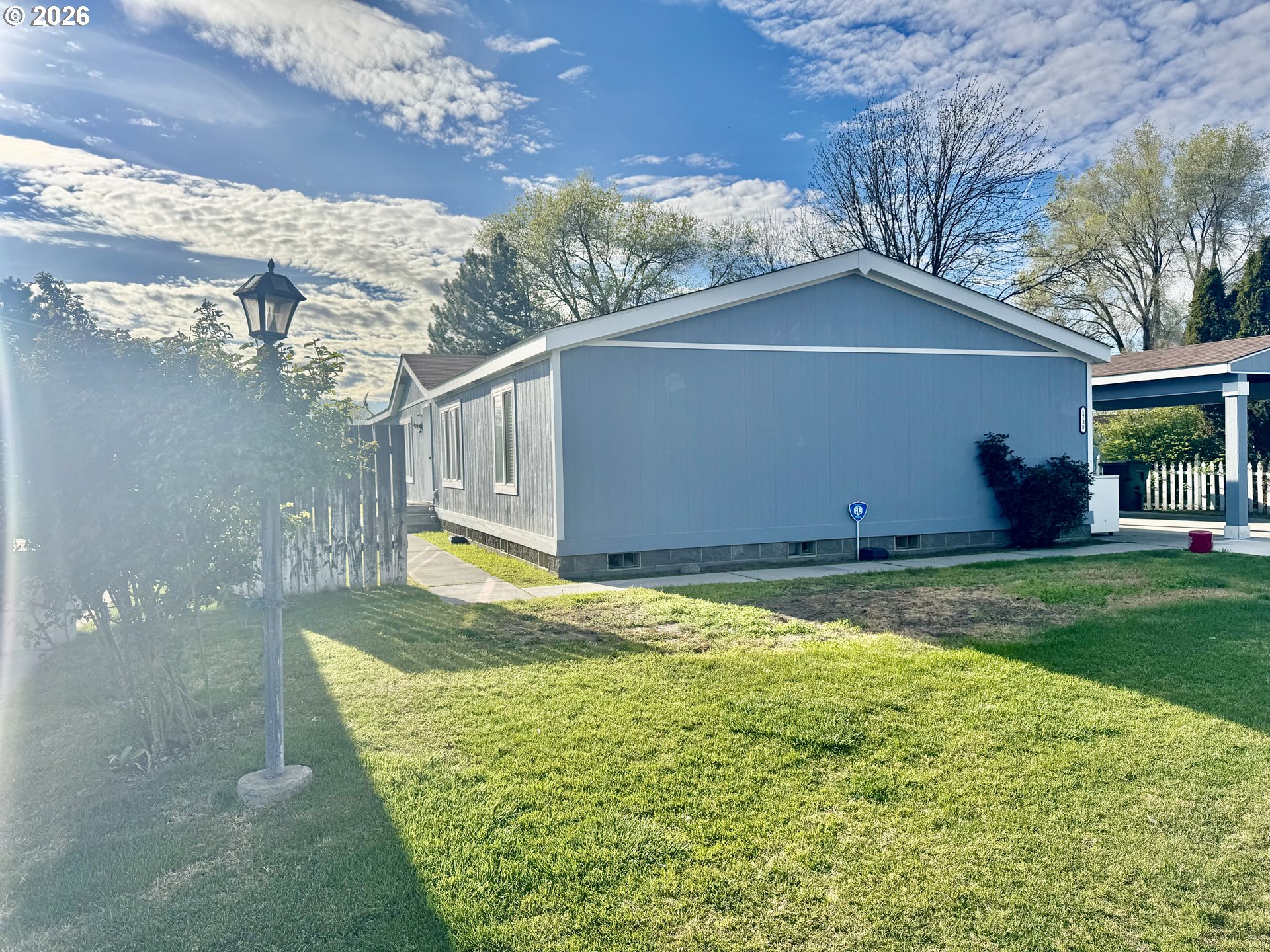 1735 Northeast 3rd Place Hermiston, OR 97838 - Photo 1 of 37