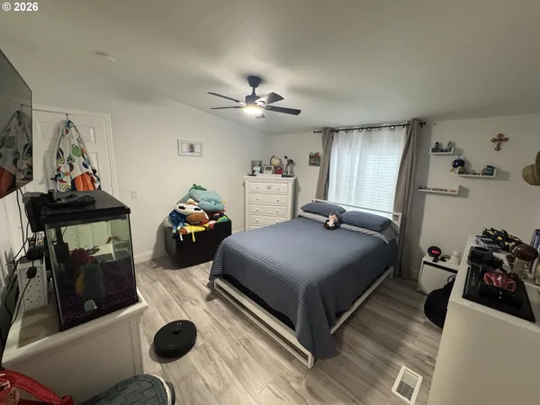 $299,950 | 1735 Northeast 3rd Place, Hermiston, OR 97838