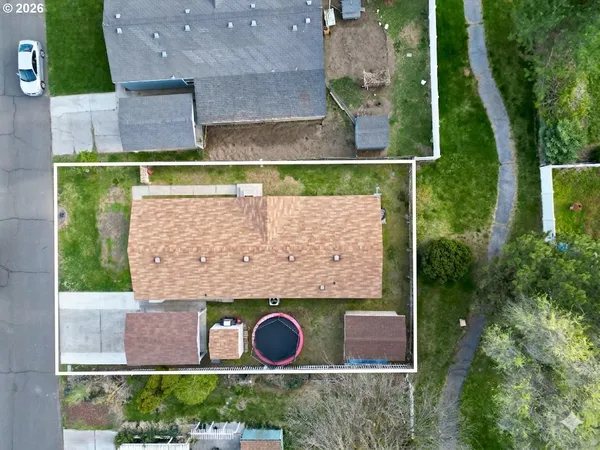 $299,950 | 1735 Northeast 3rd Place, Hermiston, OR 97838