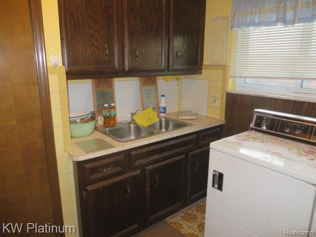 49400 Callens Road Chesterfield, MI 48047 - Photo 30 of 38