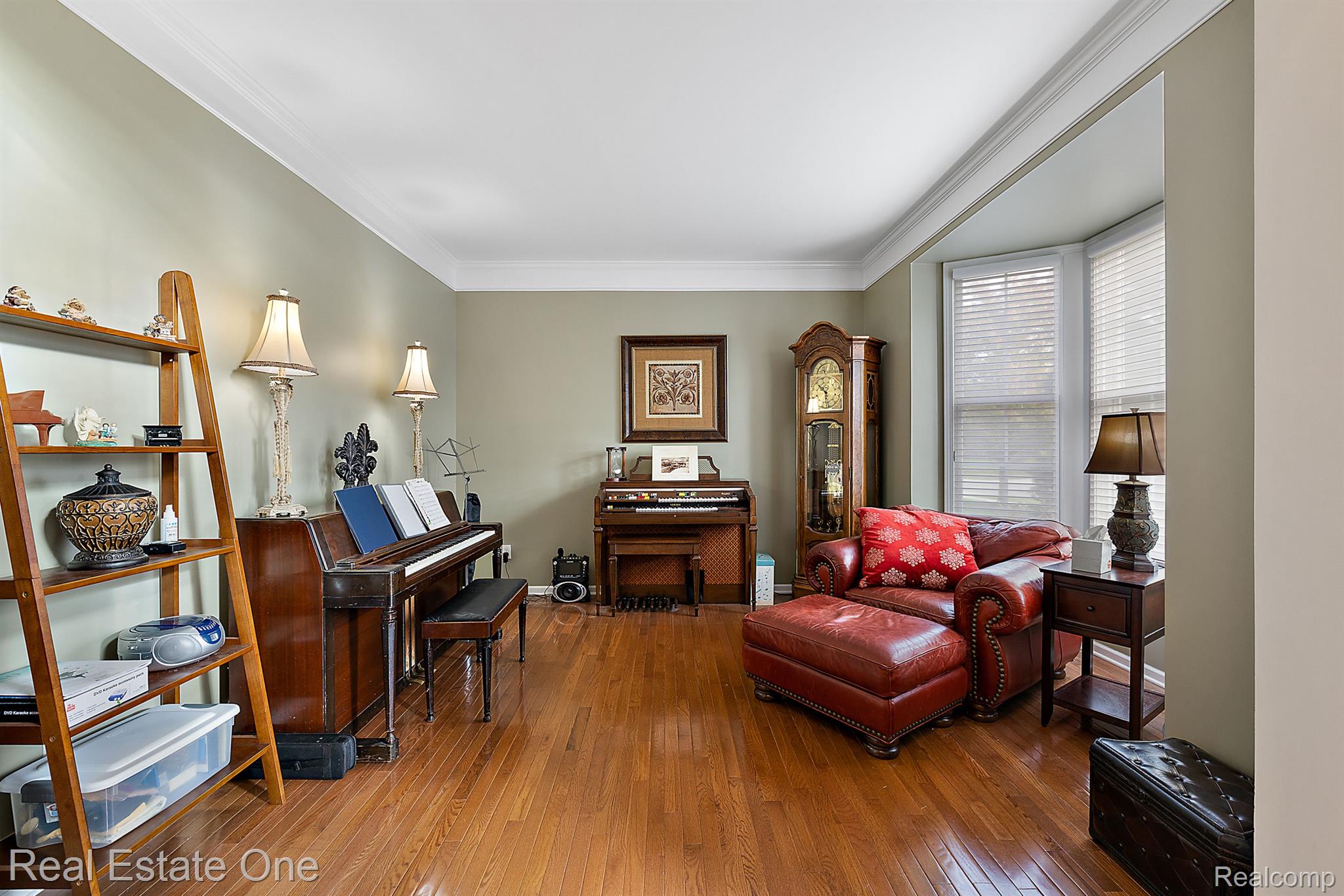 584 Bedlington Drive Rochester, MI 48307 - Photo 10 of 34 Gallery Image 10